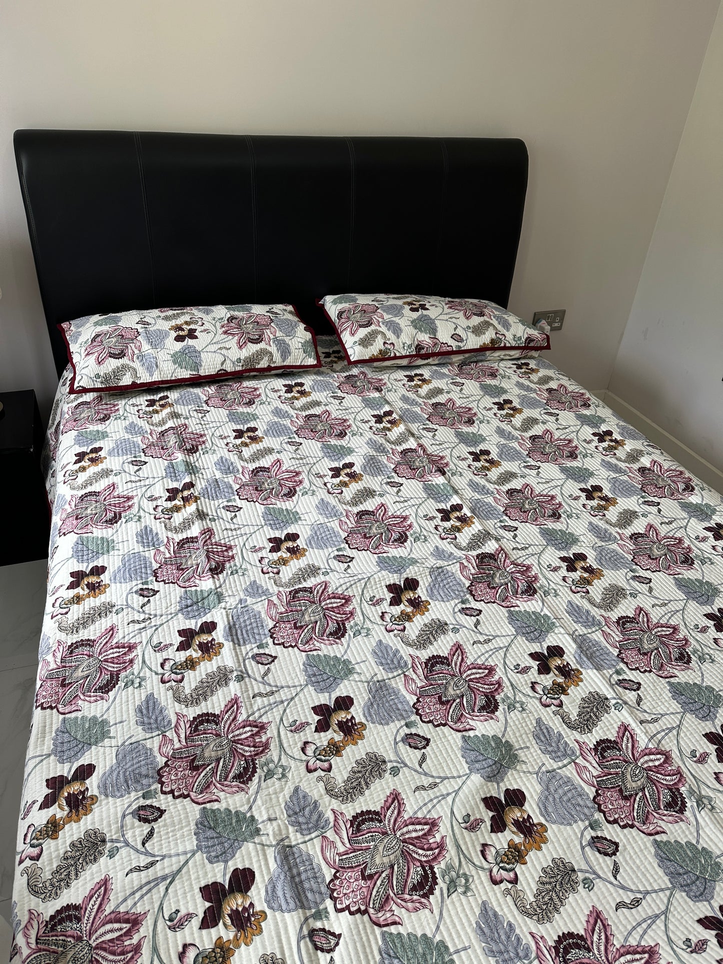 Quilted Bedcover - Flower design