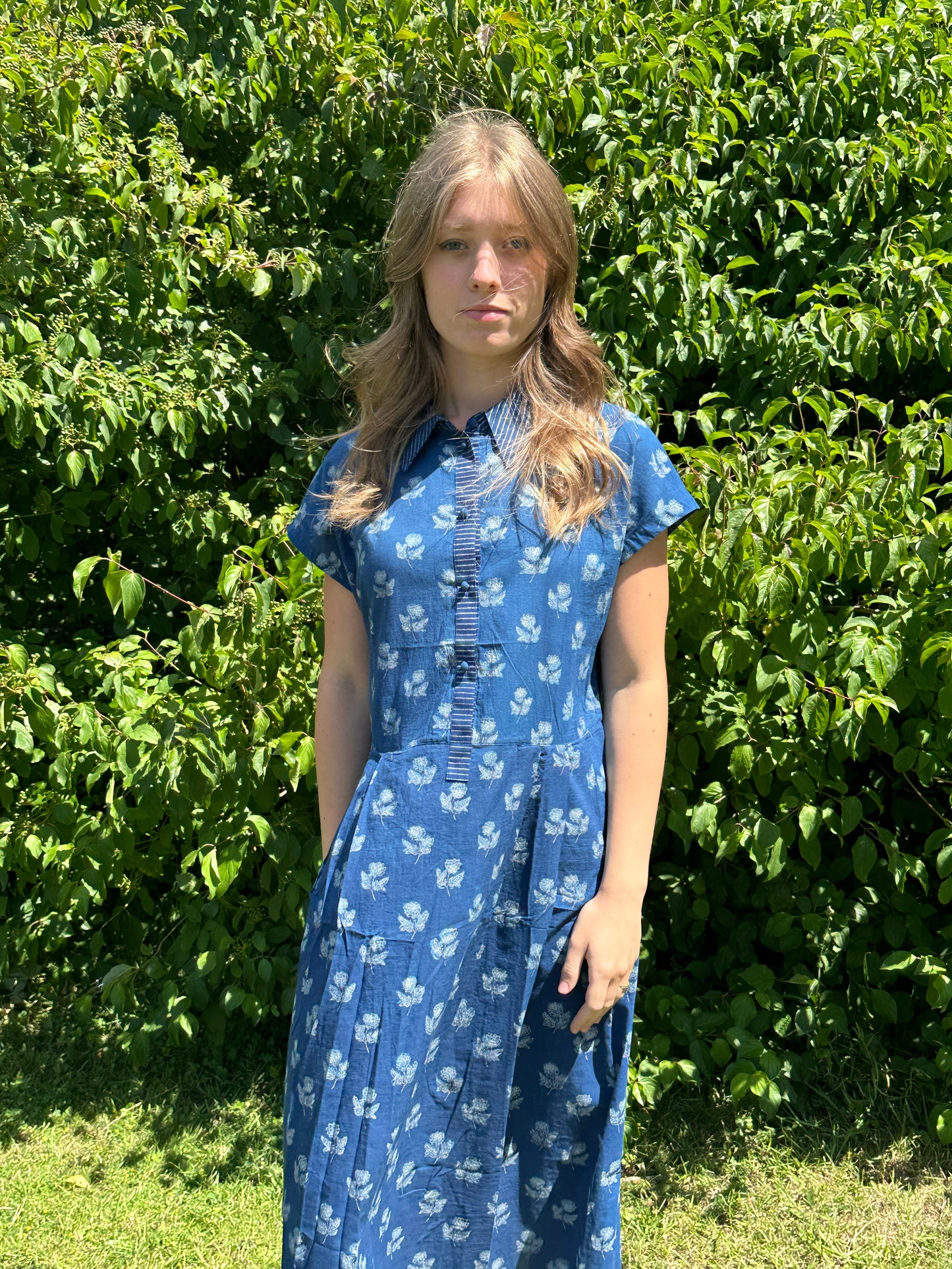 Neel Collection - Isabella Indigo Blossom