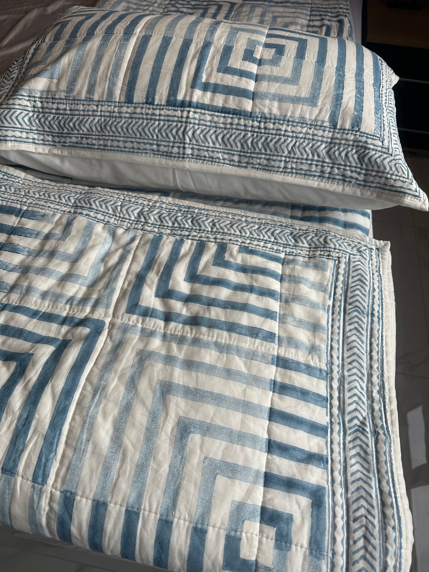 Geometric Quilted Luxury Bedcover - Premium Cotton