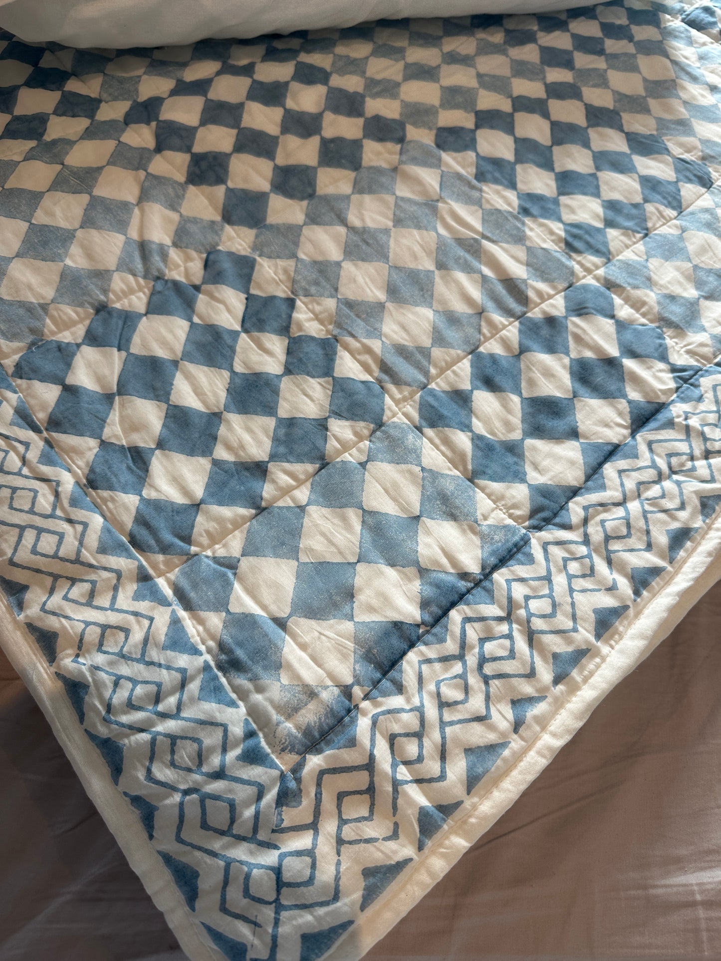 Geometric Quilted Luxury Bedcover - Premium Cotton