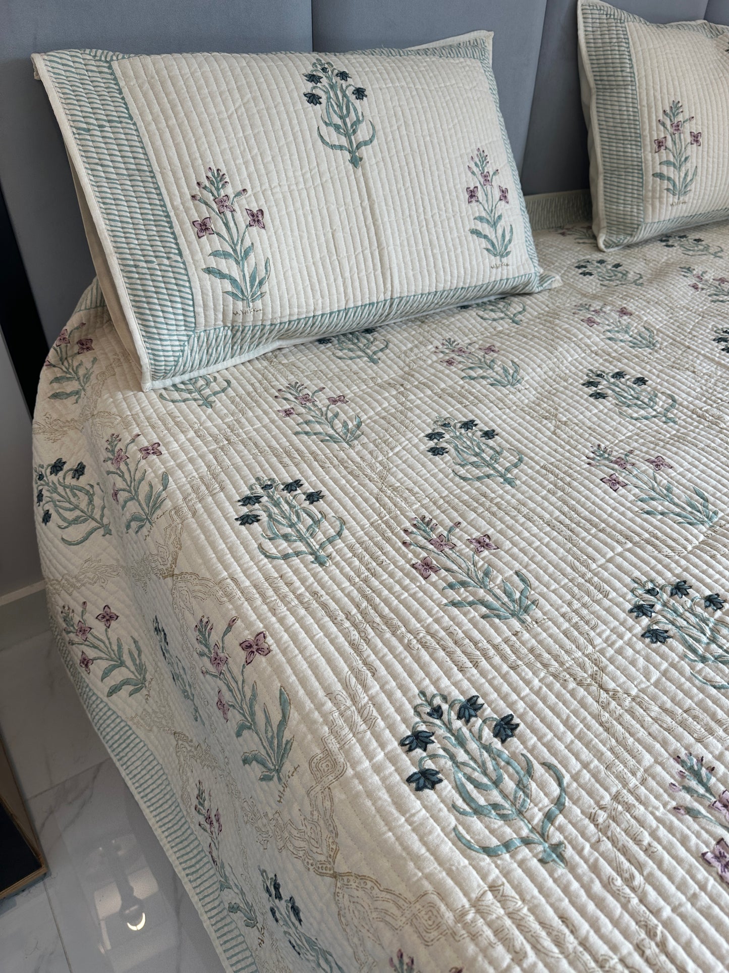 Luxury Quilted Bedcover - Premium Cotton