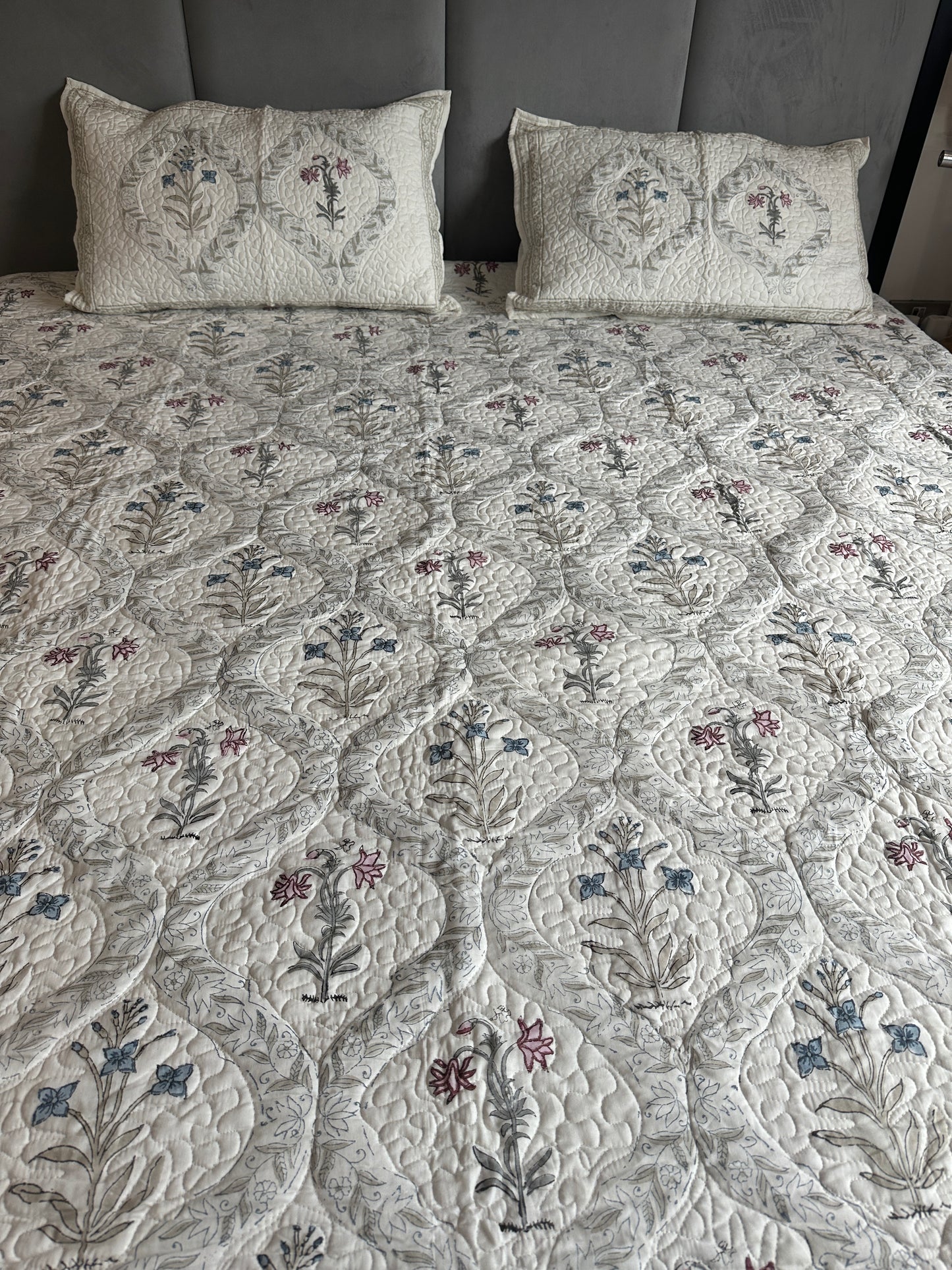 Luxury Quilted Bedcover - Premium Cotton