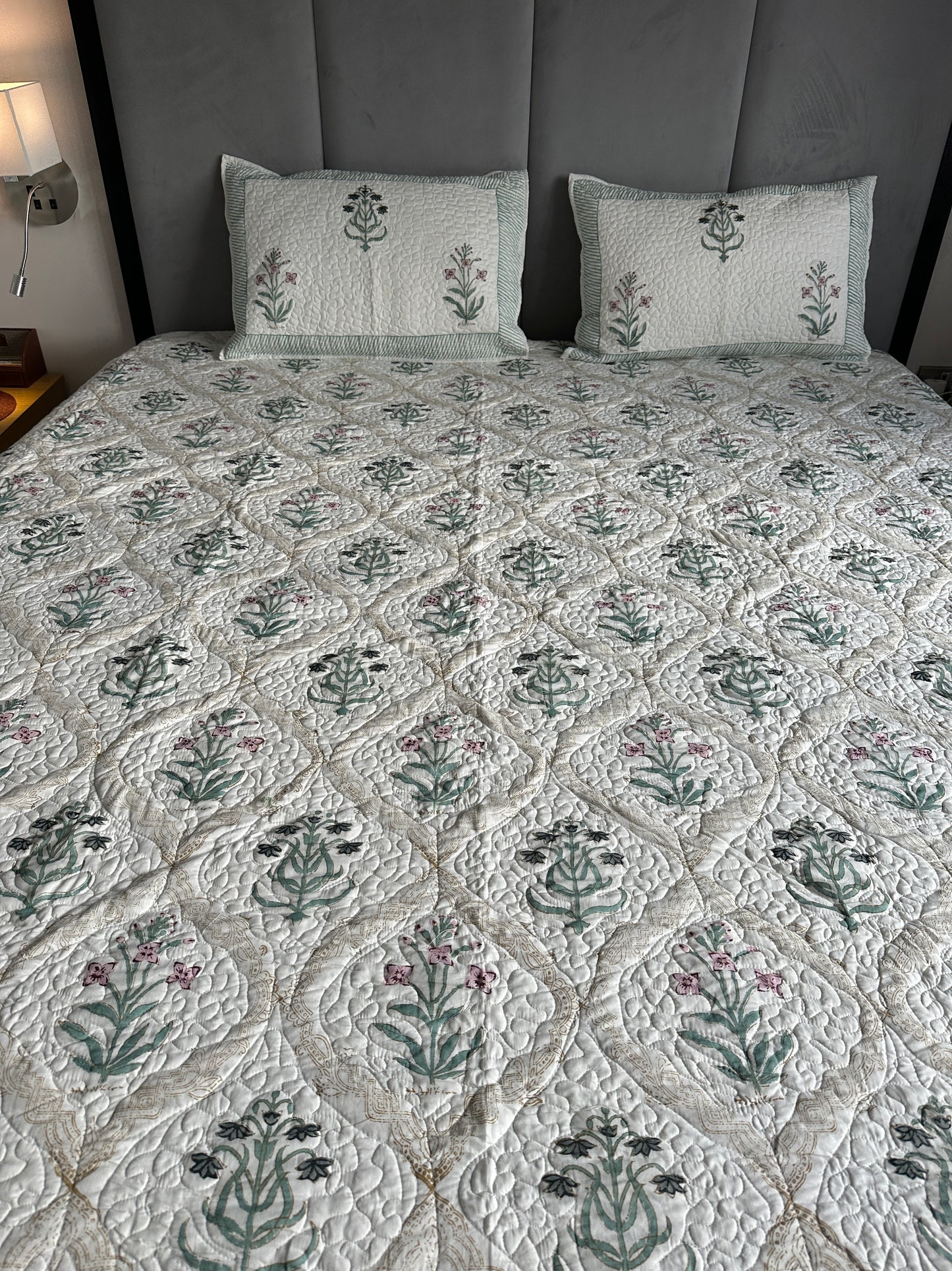 Luxury Quilted Bedcover - Premium Cotton