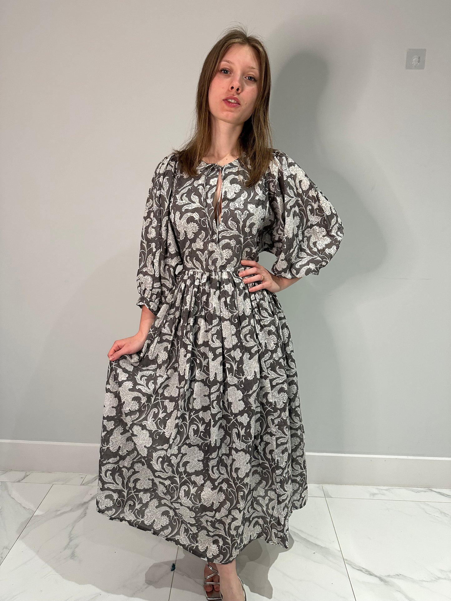 Riya Midi Dress- Charcoal Garden