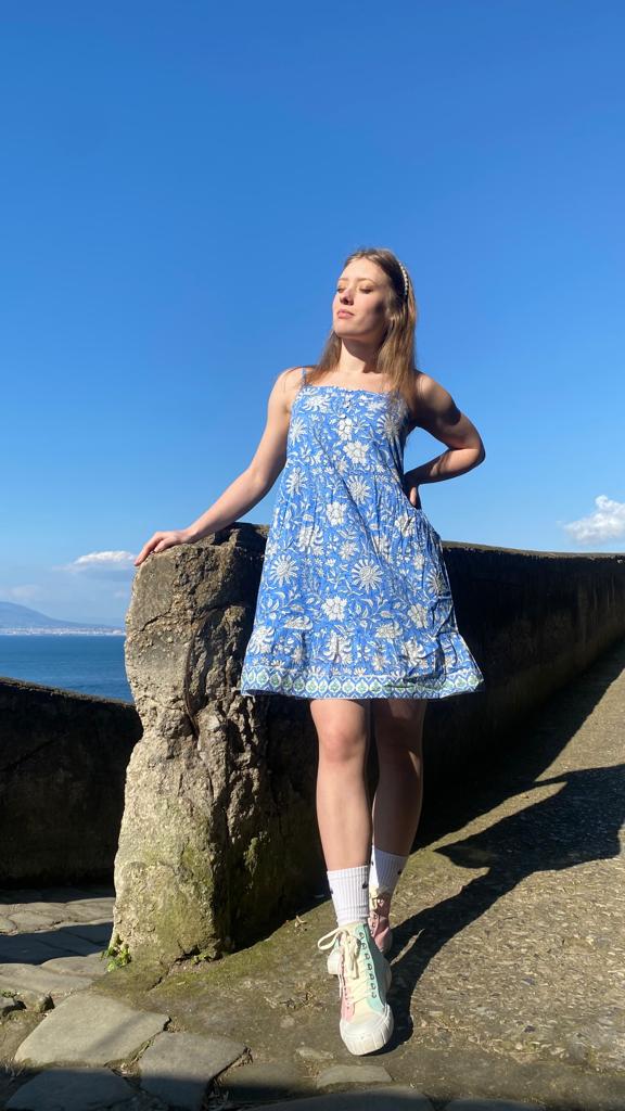 Neer - The Dress