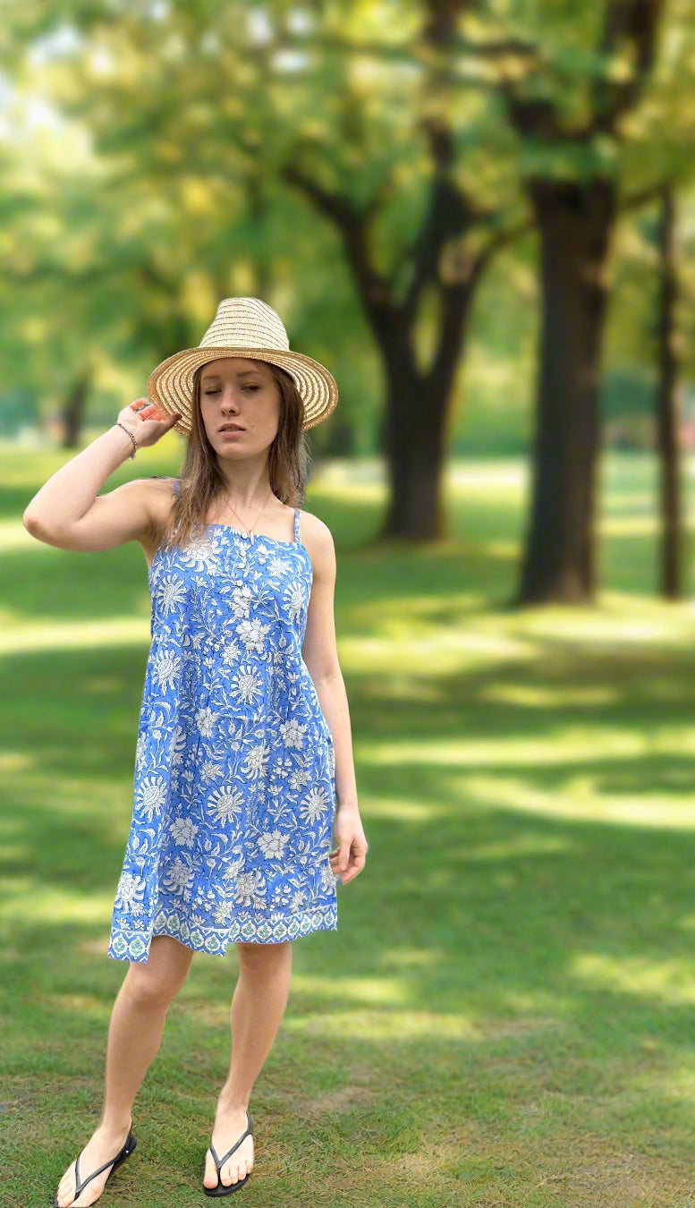 Neer - The Dress