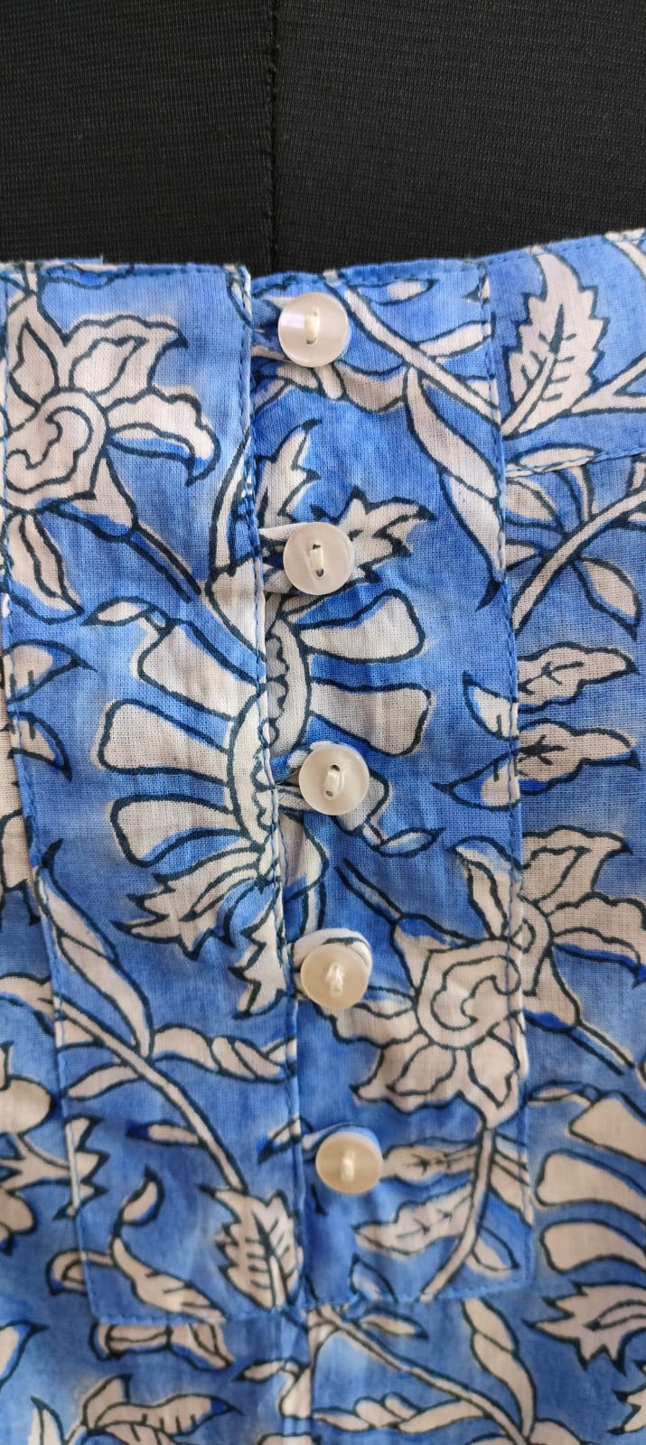Neer - The Dress