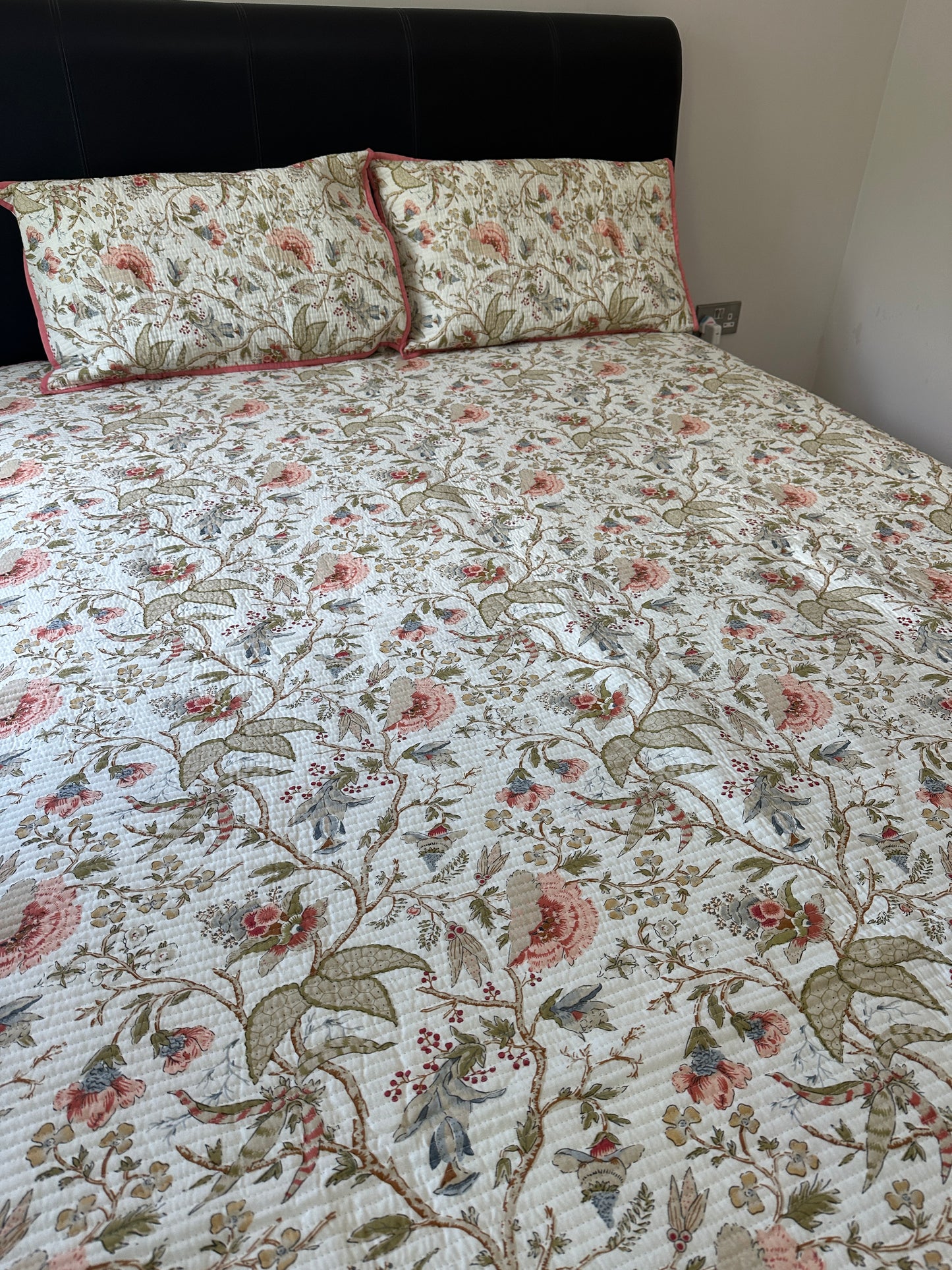 Quilted Bedcover - Orange and Pink Flower Design