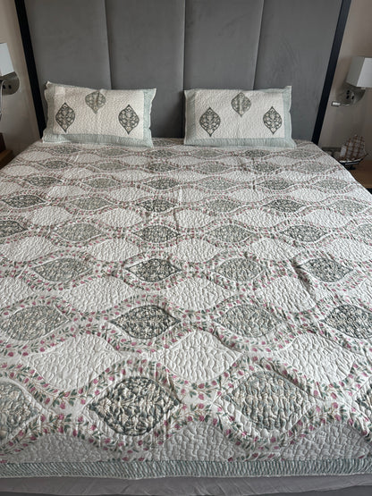 Luxury Quilted Bedcover - Premium Cotton