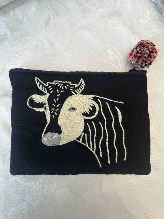 Bull - Multipurpose Zipper Pouch