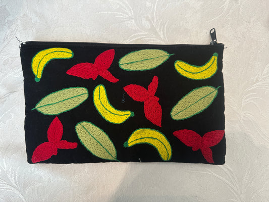 Banana & Leaves - Multipurpose Zipper Pouch